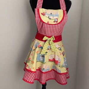 HANDMADE Retro Camper Apron with Red Gingham NEW